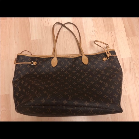 Louis Vuitton Handbags - ☀️NEED TO SELL!!!☀️ LV NEVERFULL GM